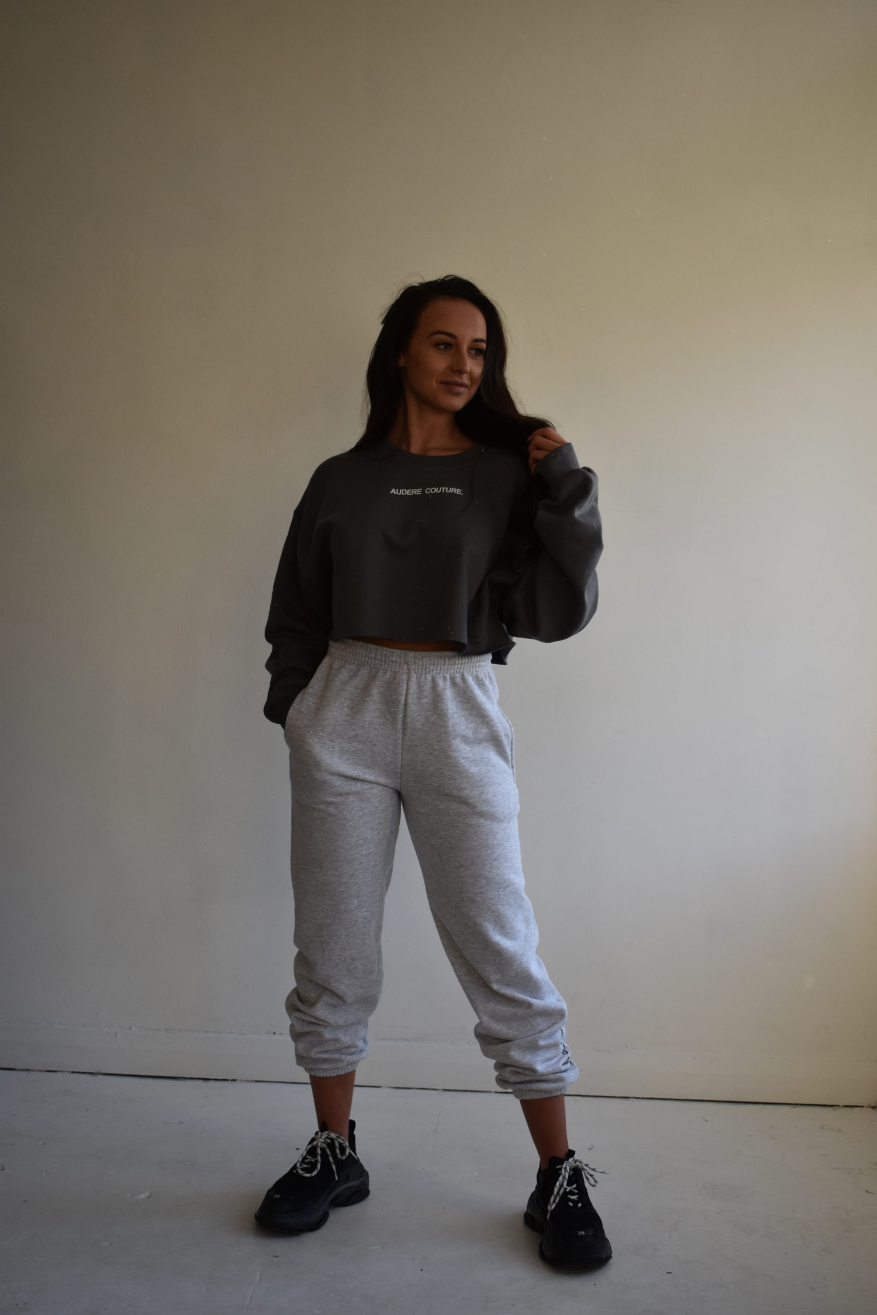 Charcoal Crop Sweat With White Text Logo – Audere Couture